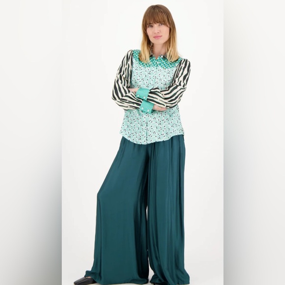 Grace Cropped Safari Shirt Me369 Women's Silky Abstract Artsy Small $303 retail - Picture 1 of 10